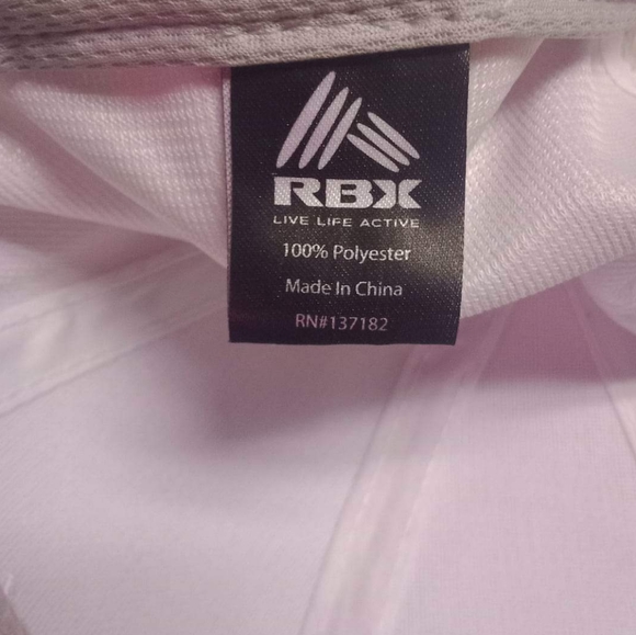 Ladies Reebok cap - Picture 2 of 2